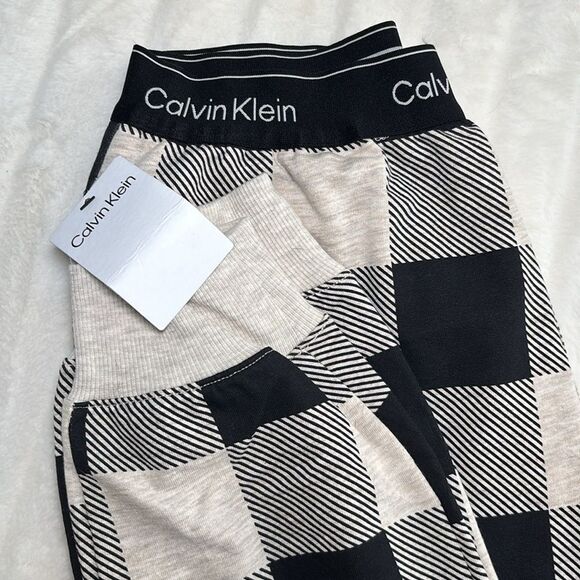 Calvin Klein modern cotton buffalo plaid holiday joggers, size XS, NWT - Picture 3 of 8